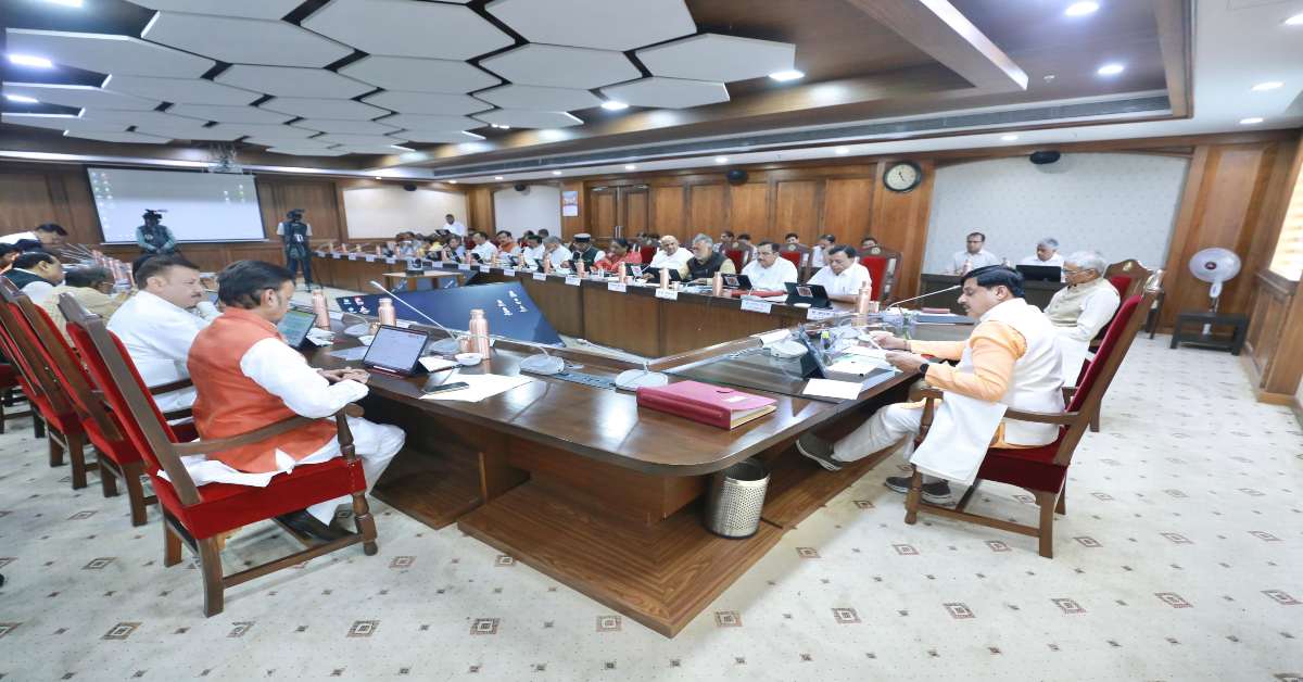 स्कूल होंगे अपग्रेड, किसान कल्याण पर फोकस, जानें सीएम डॉ.मोहन ने कैबिनेट में क्या-क्या लिए फैसले?