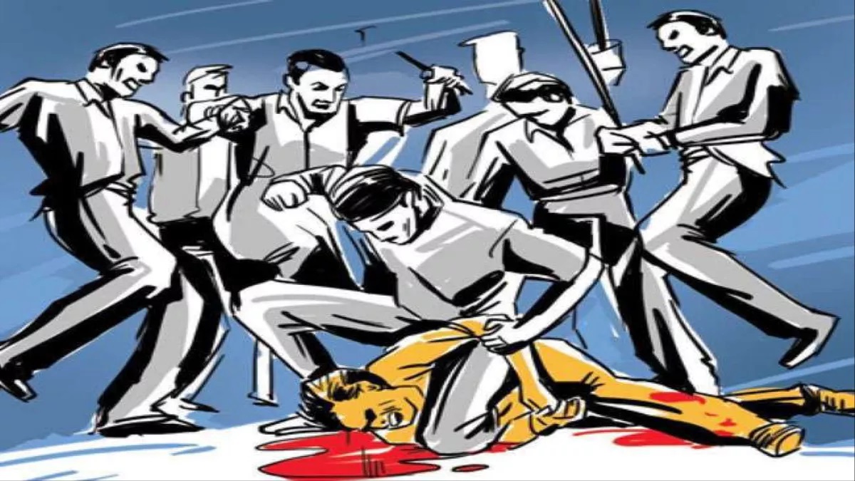 जादू टोने के शक में बुजुर्ग की पीट-पीटकर हत्या, दोनों हाथ काटकर शव को रेलवे पटरी पर फेंका