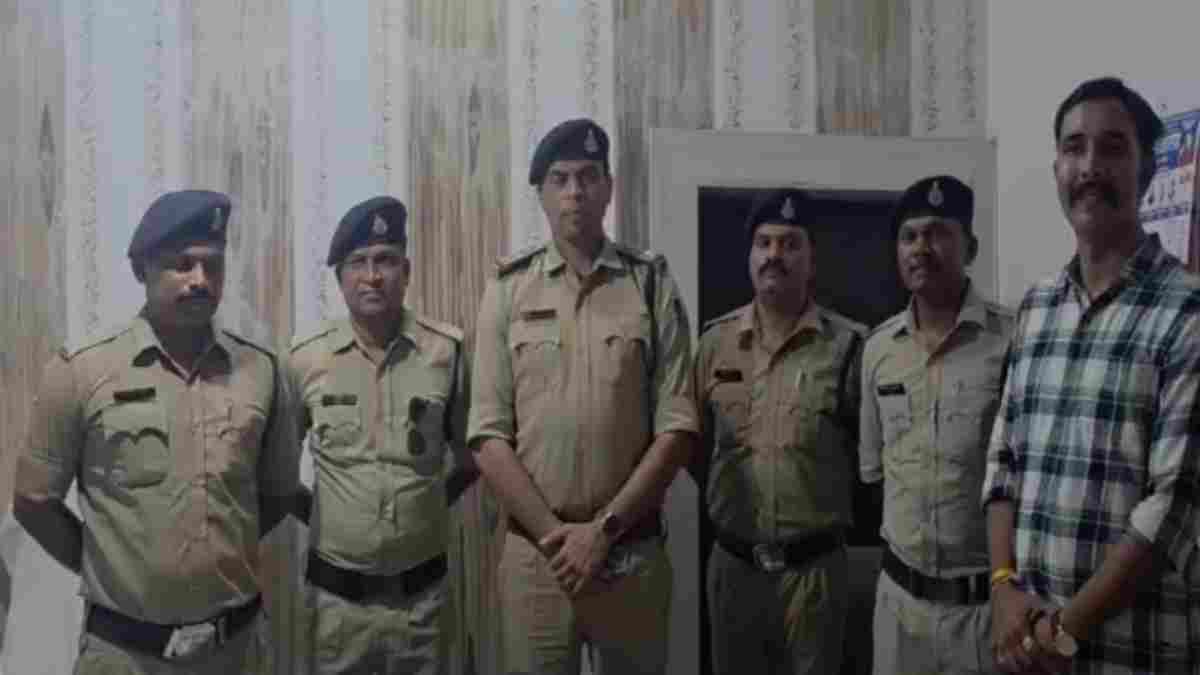 ऑनलाइन ट्रेडिंग के नाम पर 10 लाख की ठगी: शातिर ठगों ने फेसबुक से जोड़कर ट्रेडिंग प्लेटफॉर्म पर लगाया चूना, पुलिस ने ऐसे किया गिरफ्तार