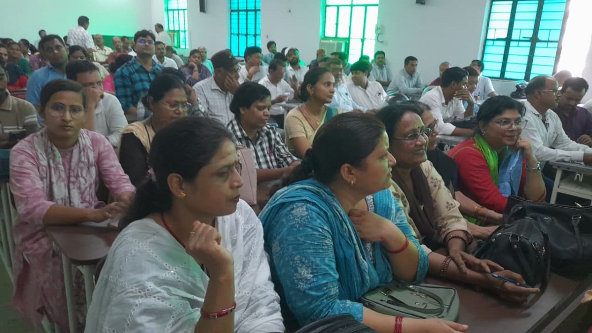 NEET री-एग्जाम कल: पटना में पर्यवेक्षकों को दी गई विशेष ट्रेनिंग, 12 से अधिक छात्रों ने की खुदकुशी