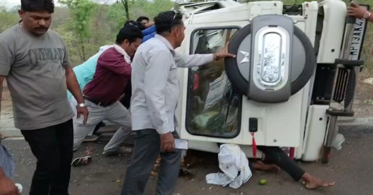 पिपरिया-पचमढ़ी मार्ग पर भीषण हादसा: तेज रफ्तार बोलेरो पेड़ से टकराई, 5 लोगों की मौके पर ही मौत, 2 गंभीर घायल