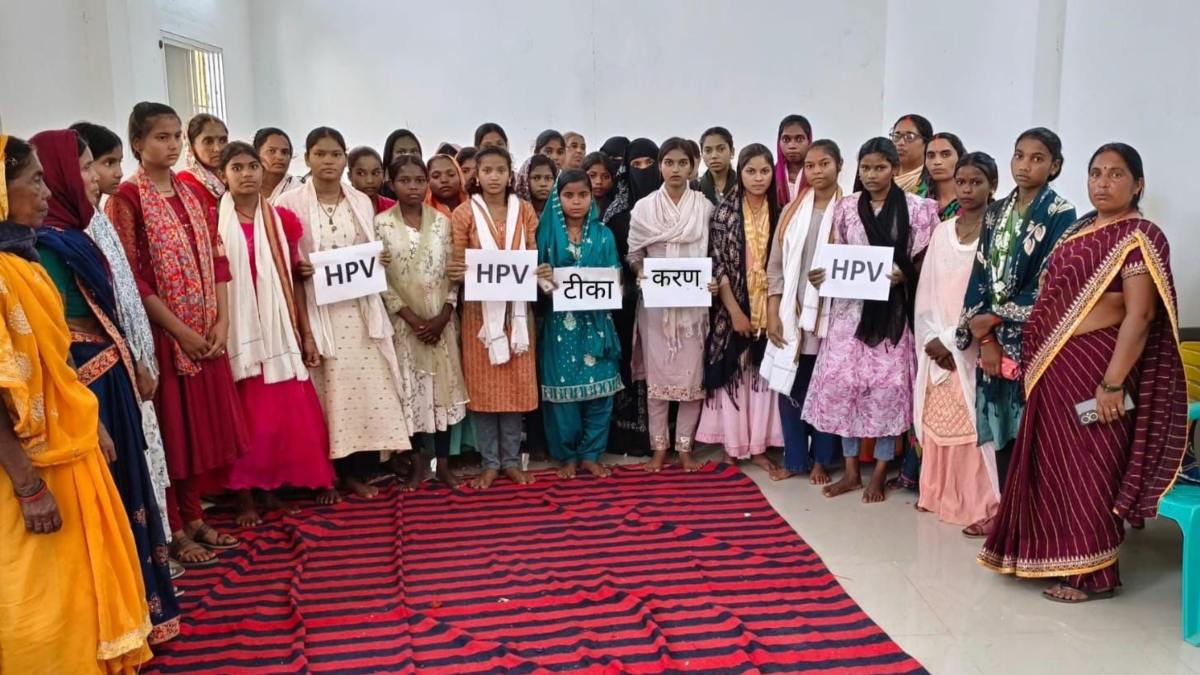 राष्ट्रीय HPV टीकाकरण अभियान में बलरामपुर-रामानुजगंज बना छत्तीसगढ़ का अग्रणी जिला, 90 प्रतिशत लक्ष्य पूर्ण, अब शत-प्रतिशत टीकाकरण पर विशेष जोर