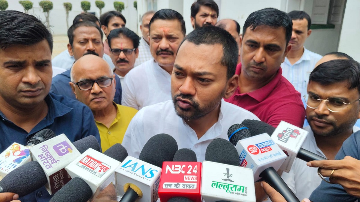 निशांत कुमार का फोन नहीं उठना पड़ा भारी! PMCH प्रिंसिपल पद से हटाए गए डॉ. नरेंद्र प्रताप सिंह