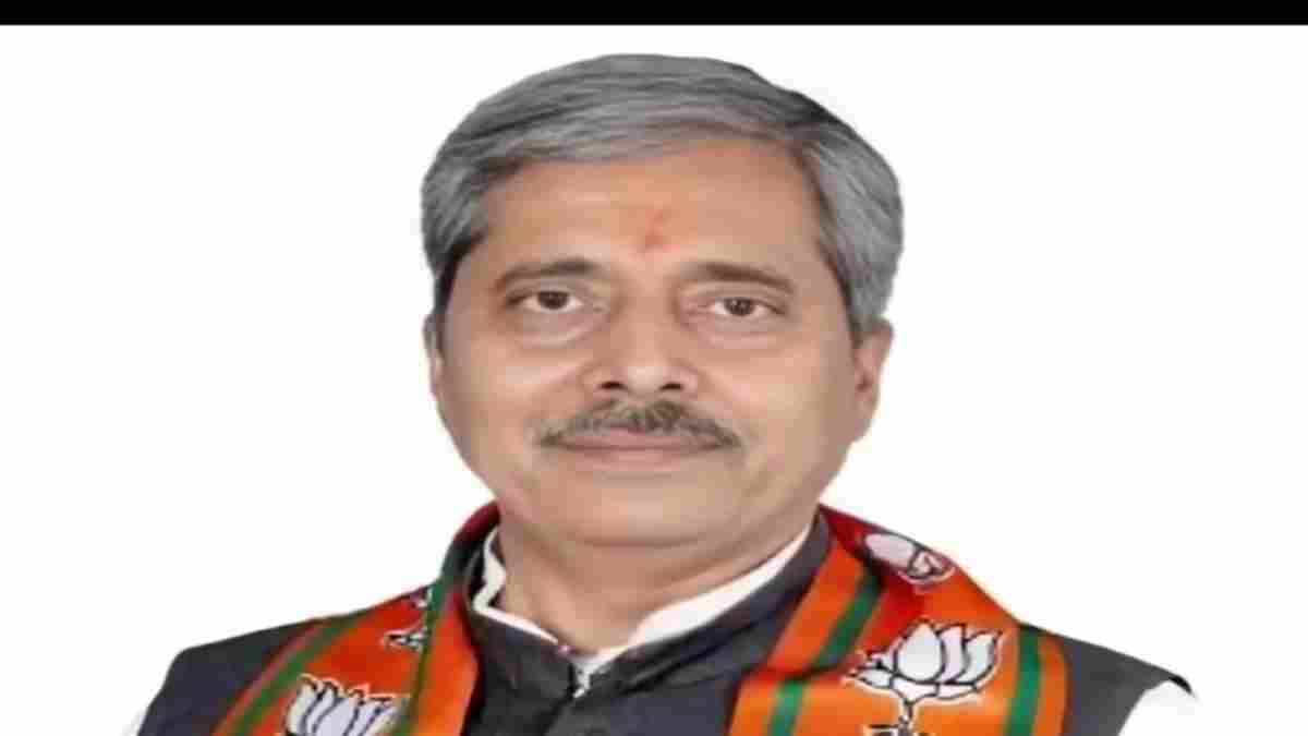 भोपाल में MLA के सरकारी आवास में चोरी: PA का लैपटॉप, नकदी, ATM कार्ड और महत्वपूर्ण दस्तावेज गायब, CCTV के आधार पर चोरों की तलाश जारी