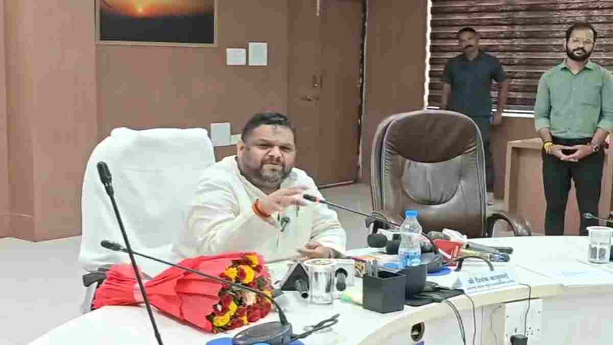 नर्मदापुरम प्रशासन की बड़ी नाकामी: नर्मदा में मिल रहा गंदा पानी, मानवाधिकार आयोग ने दी चेतावनी 