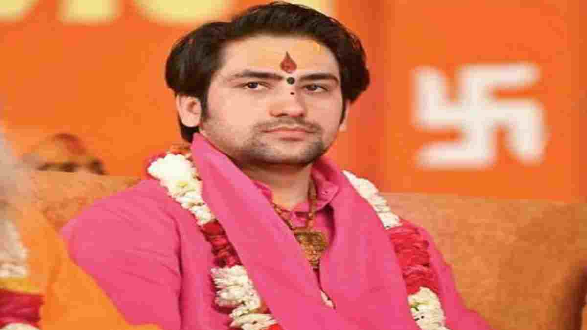 ‘भारत के मुसलमान को इंडोनेशिया जाना चाहिए’, पंडित धीरेंद्र शास्त्री का बड़ा बयान, सौहार्द सीखने की दी सलाह