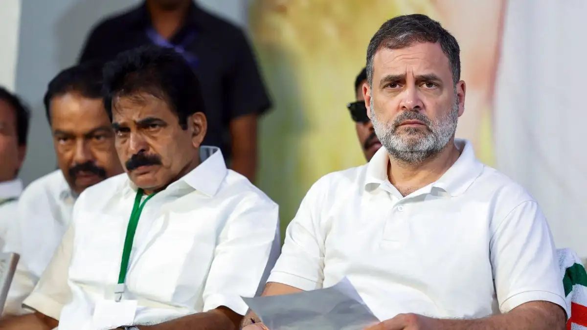 ‘राहुल गांधी को बलि का बकरा बनाया…,’ पिनाराई विजयन को गले नहीं लगाने वाले बयान पर कांग्रेस-सीपीआई (एम) में बढ़ी तकरार, वेणुगोपाल ने दिया जवाब