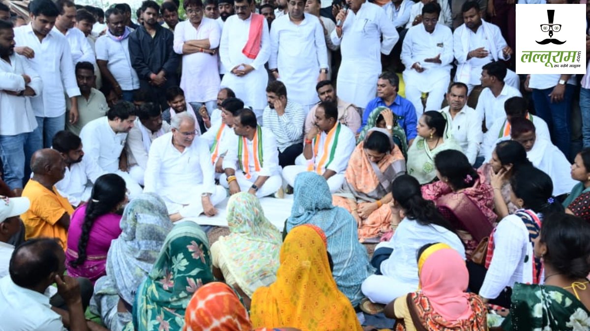 नकटी गांव पहुंची कांग्रेस : प्रभावित परिवारों का सुना दर्द, दीपक बैज ने कहा- विधानसभा में उठाएंगे मुद्दा… भूपेश बघेल बोले- BJP ने गरीबों को बुलडोजर से दिखाई ताकत