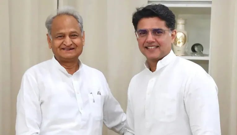 Rajasthan Politics: राजस्थान कांग्रेस में फिर बवाल; गहलोत ने खोले 2022 की बगावत के राज, पायलट खेमे ने दिया जवाब