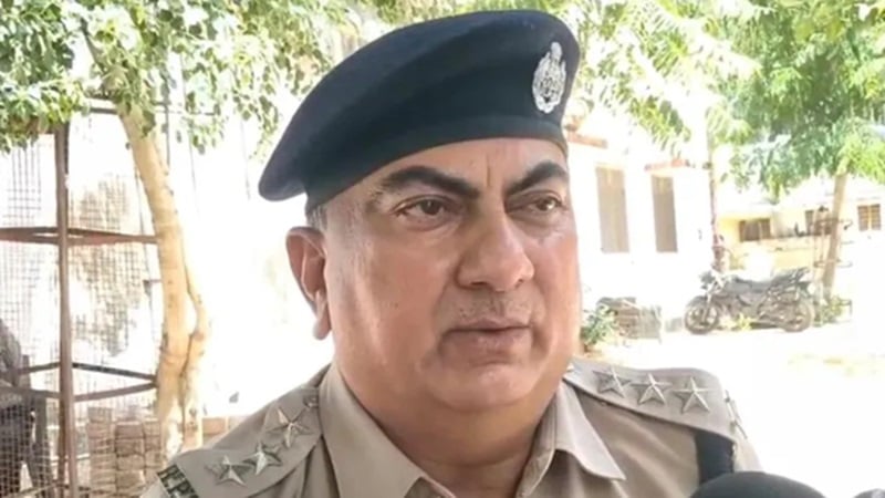 Rajasthan News: दौसा में भू-माफियाओं पर पुलिस का बड़ा एक्शन, गिर्राज गुप्ता और विवेक सैनी गिरफ्तार