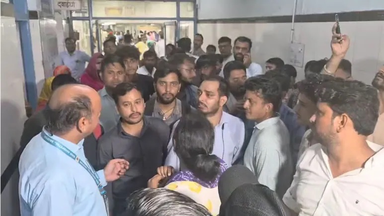 Rajasthan News: एक झटके में बेरोजगार हुए 150 कर्मचारी, सदमे में नर्सिंग स्टाफ ने दी जान, छावनी बना अस्पताल
