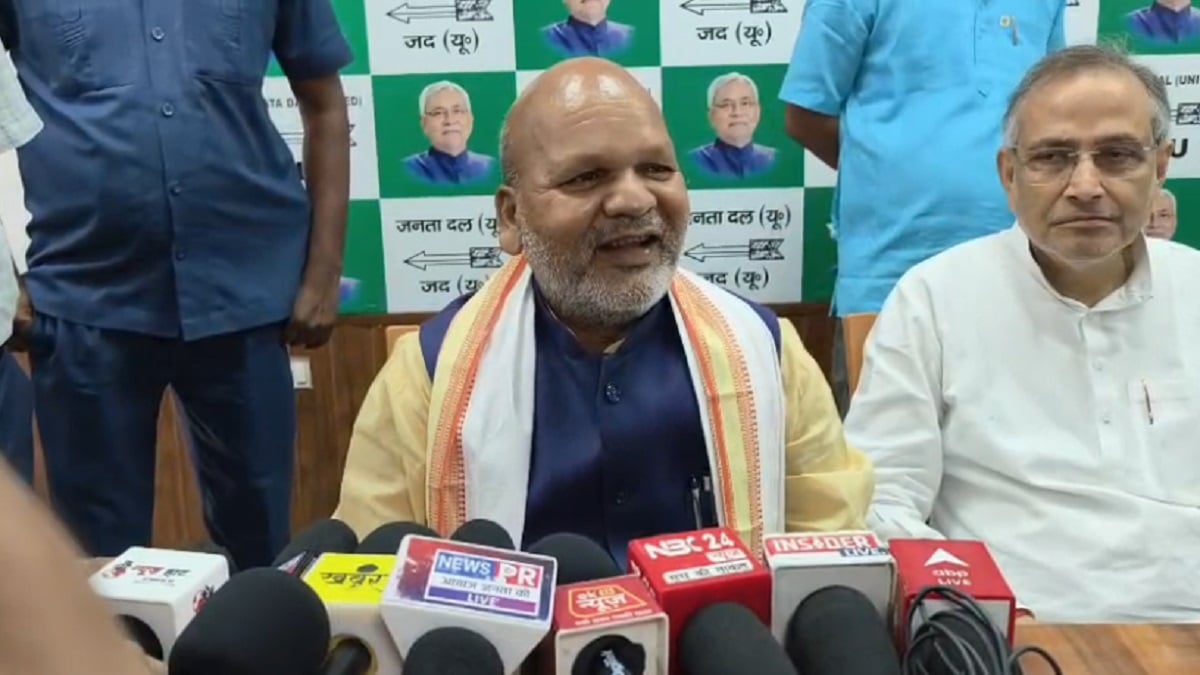 ‘विपक्ष के पास कोई काम नहीं, इसलिए हो रही बेतुकी बयानबाजी’, मंत्री रत्नेश सदा का बड़ा हमला