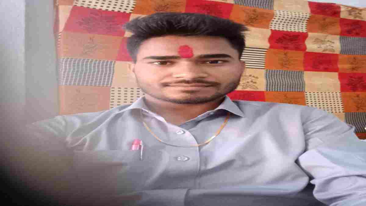 IAS बनने का सपना रह गया अधूरा: UPSC की तैयारी कर रहे युवक ने पंखे से लटककर की खुदकुशी, 5 पन्नों के सुसाइड नोट में लिखी जान देने की दास्तान