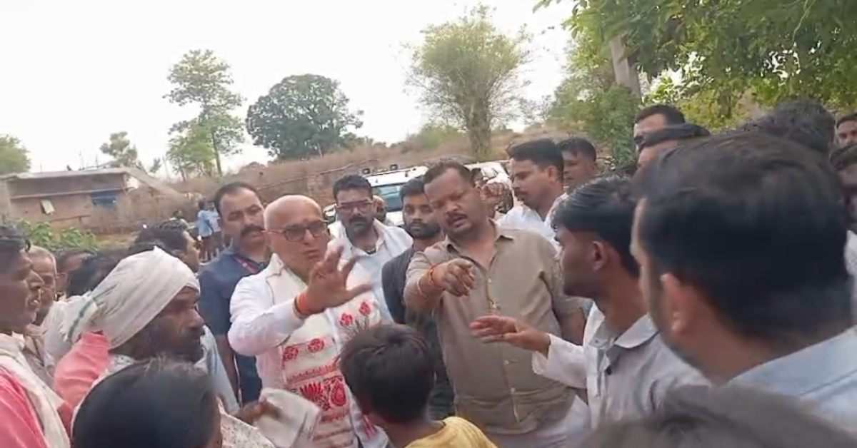 ग्रामीणों ने सांसद-विधायक की लगाई क्लास: शहडोल में बीच सड़क रोका काफिला, वीडियो वायरल