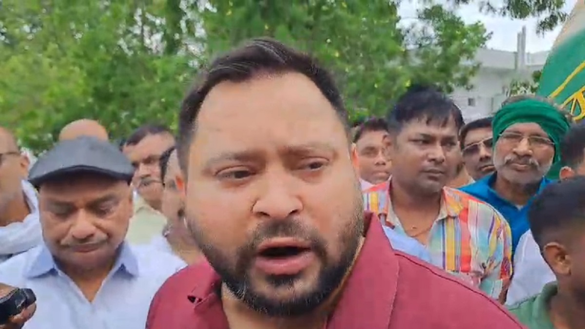तेजस्वी ने खोला बिहार की मौजूदा स्थिति का काला चिट्ठा, बोलें- बच्चे-बच्चे को पता है….