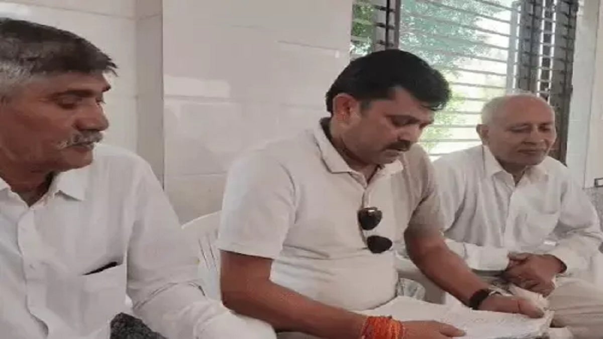 घरौंडा में शिव महापुराण कथा के एक महीने बाद मचा बवाल: नगरखेड़ा सभा ने उठाए मंडी कमेटी के हिसाब पर सवाल, कहा- पैसों के लेनदेन में पारदर्शिता की कमी