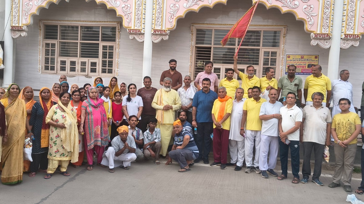 पुरुषोत्तम मास में उमड़ रहा श्रद्धालुओं का सैलाब, महंत चरणदास महाराज बोले- नगर परिक्रमा का मिलता है विशेष फल