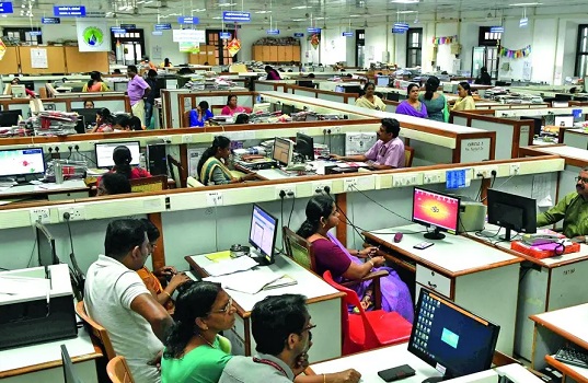 हरियाणा में पुनर्नियुक्त रिटायर्ड कर्मचारियों पर बड़ा एक्शन: सीएम नायब सैनी के निर्देश पर 6 हटाए गए, मुख्य सचिव ने 15 जून तक मांगा पूरा ब्यौरा