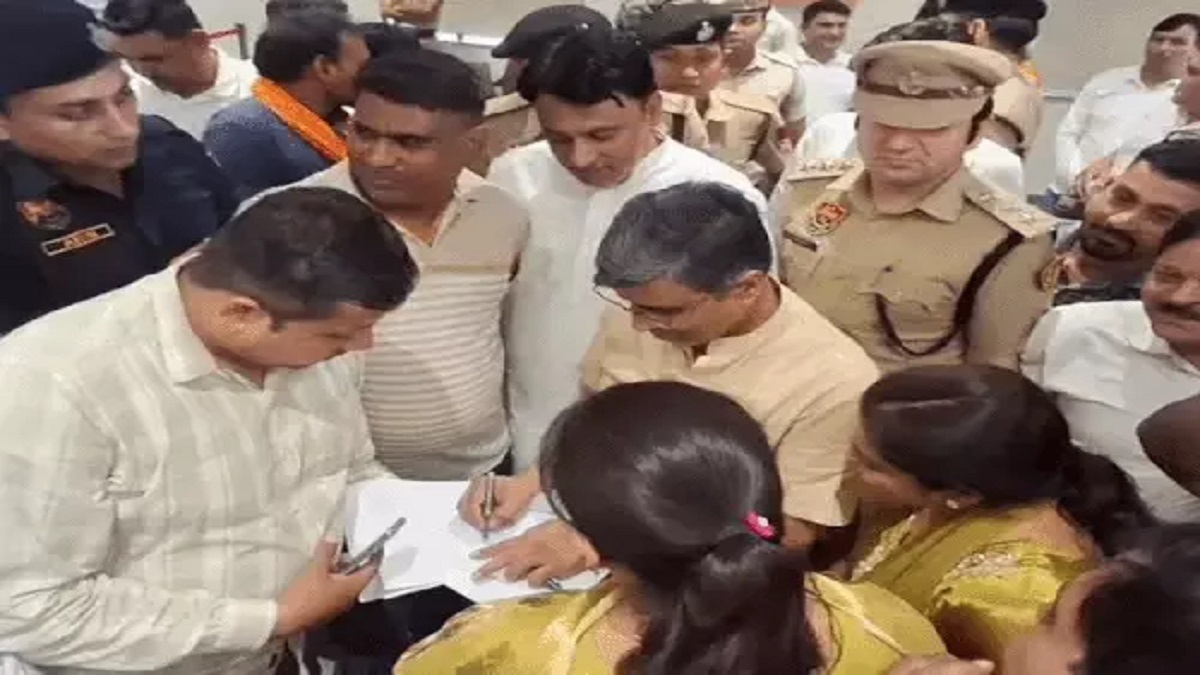 महिपाल ढांडा की दोटूक- देश को धर्मशाला नहीं बनने देंगे: हरियाणा में वोटर लिस्ट दुरुस्त करने का SIR अभियान शुरू; घुसपैठियों और फर्जी वोटरों के कटेंगे नाम