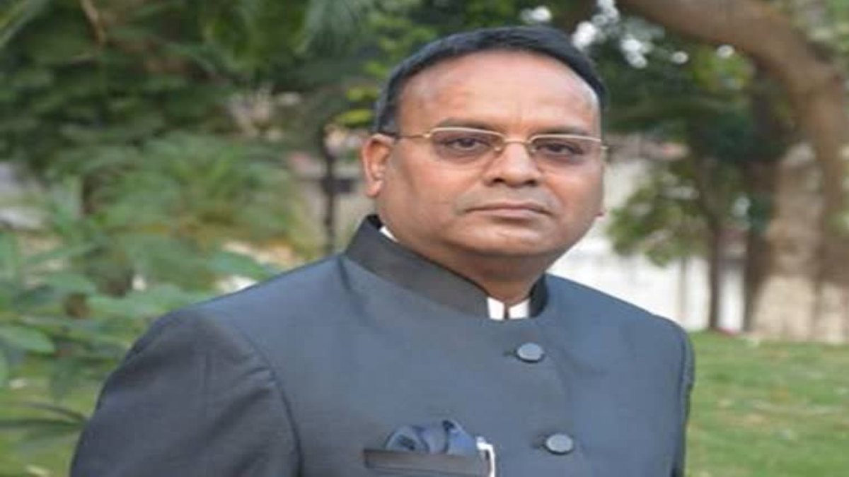 तहसीलदारों के आंदोलन पर गरमाई सियासत: विधायक अजय चंद्राकर बोले- दबाव बनाने के बजाय यह देखें कि लक्ष्मण रेखा किसने लांघी