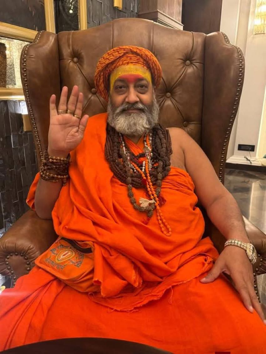 सरकारी नौकरी के नाम पर करोड़ों का खेल: फर्जी ‘महामंडलेश्वर’ गिरफ्तार, 5 दिन की रिमांड पर खुला राज!