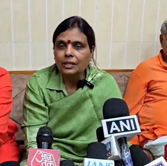 33% महिलाएं, युवाओं को बड़ी जिम्मेदारी और वरिष्ठों का सम्मान! अर्चना गुप्ता की नई टीम में दिखेगा भाजपा का नया सियासी संतुलन