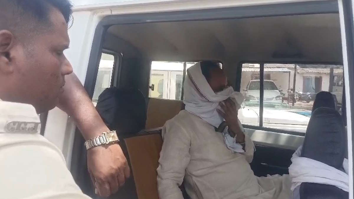 महासमुंद जेल से गोपनीय तरीके से रायपुर लाए गए दुष्कर्म के आरोपी नरेंद्र शास्त्री, जानिए क्या हुआ ‘चावल वाले बाबा’ को?