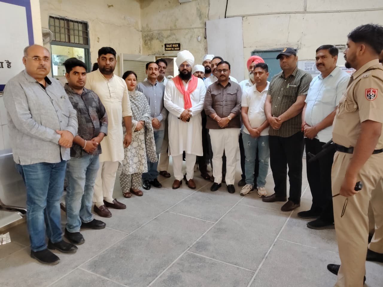 बराड़ा नगर पालिका पहुंचे संत मनदीप दास , चेयरमैन रजत मलिक ने किया स्वागत