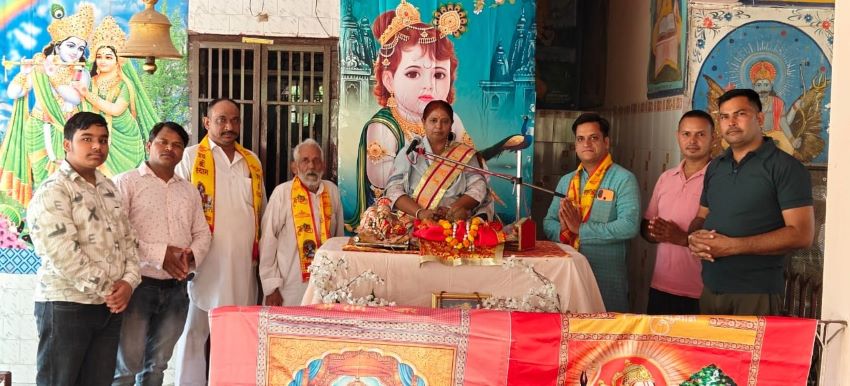 श्रीमद्भागवत कथा में उमड़ा जनसैलाब, अनिता शास्त्री ने सुनाए दिव्य प्रसंग