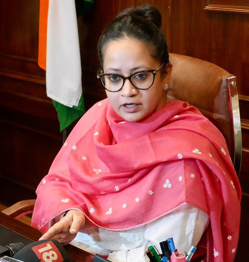 हरियाणा के सरकारी अस्पतालों में बड़ा बदलाव: सफाई और सुरक्षा अब PPP मोड पर, स्वास्थ्य मंत्री आरती सिंह राव का ऐलान