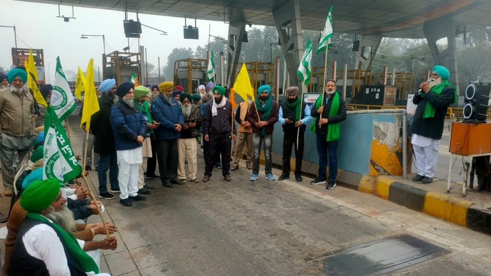 बंदी सिखों की रिहाई के लिए कौमी इंसाफ मोर्चा का बड़ा ऐलान, आज लाडोवाल टोल प्लाजा 2 घंटे रहेगा फ्री, उग्र आंदोलन की चेतावनी