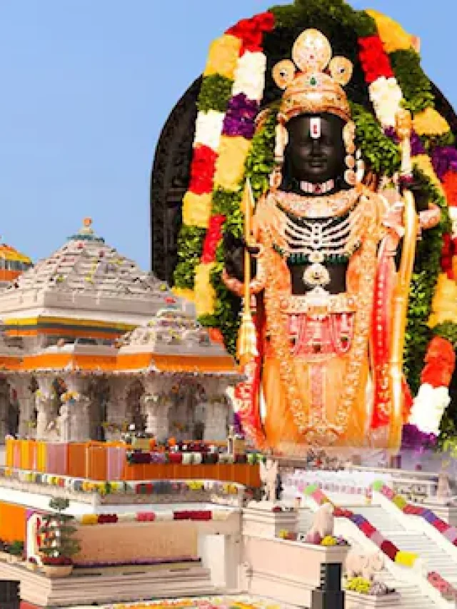 राम मंदिर के पुजारियों को कितनी पगार देते हैं चंपत राय