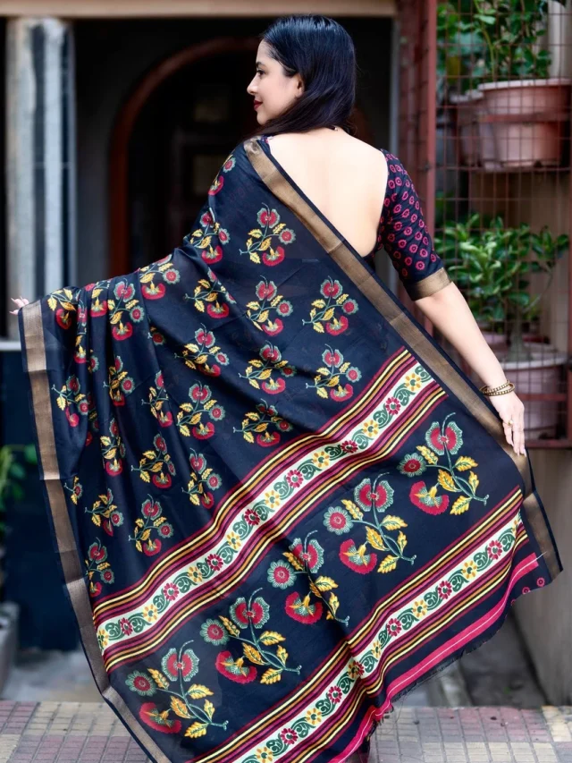 Professional Look के लिए बेस्ट हैं ये 5 प्रिंटेड ऑफिस साड़ियां, देखें डिजाइंस