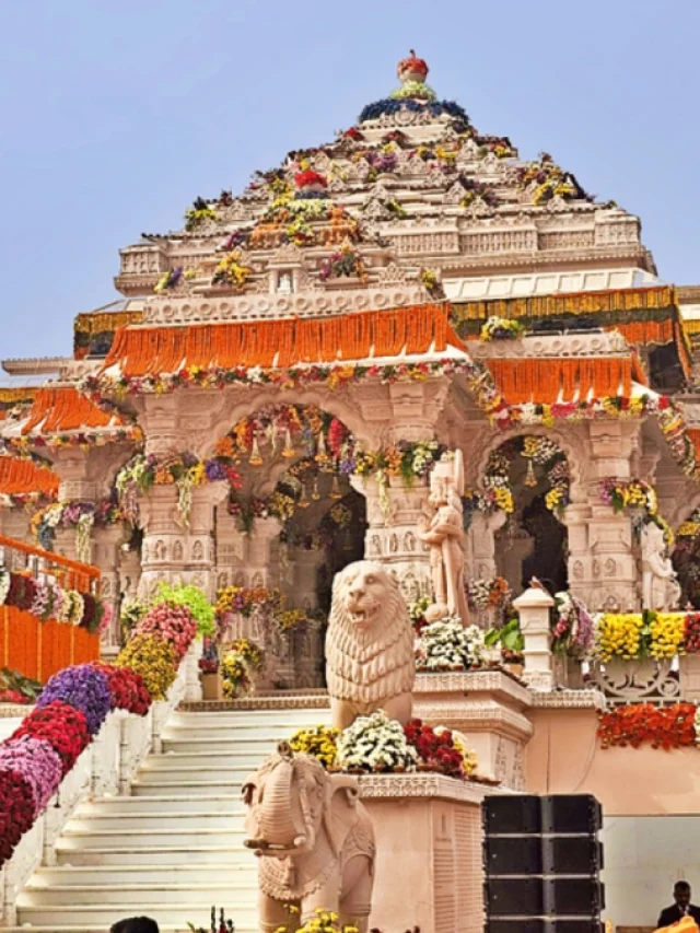 Temple Donations: कब से शुरू हुई मंदिरों में दान देने की परंपरा? जानिए