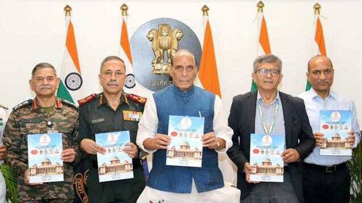 सशस्त्र बलों को मिली ज्यादा वित्तीय शक्तियाँ; 1.25 लाख करोड़ रुपये की खरीद को मिलेगी तेज़ी से मंजूरी…