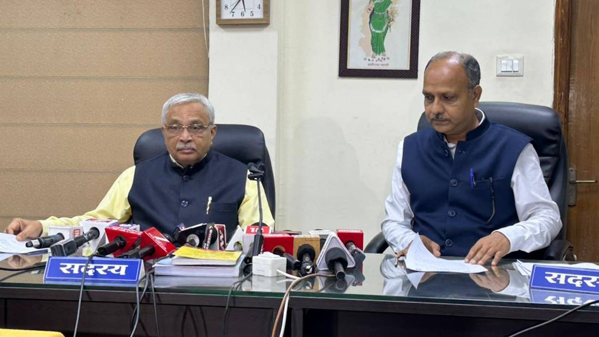 BREAKING: विद्युत नियामक आयोग ने घरेलू और गैर घरेलू विद्युत उपभोक्ताओं को एक तराजू में तौला, दरों में की प्रति यूनिट 20-20 पैसे की बढ़ोतरी…