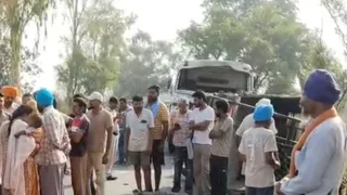फिरोजपुर में भीषण सड़क हादसा: पिकअप और ट्रक की टक्कर में 7 लोगों की मौत, 10 से अधिक घायल