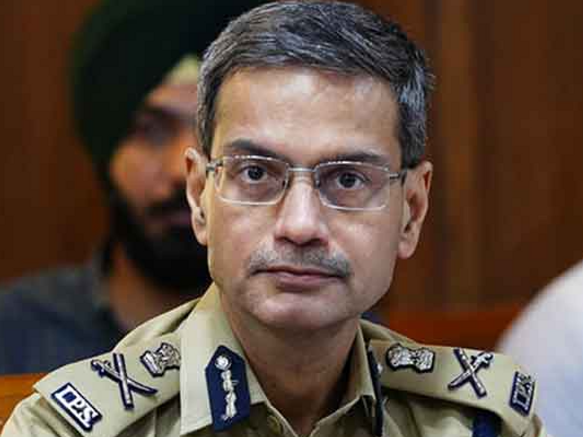मोहाली में बड़ी आतंकी साजिश नाकाम: IED के साथ 2 आतंकी सहयोगी गिरफ्तार, महत्वपूर्ण ठिकानों को निशाना बनाने की थी तैयारी