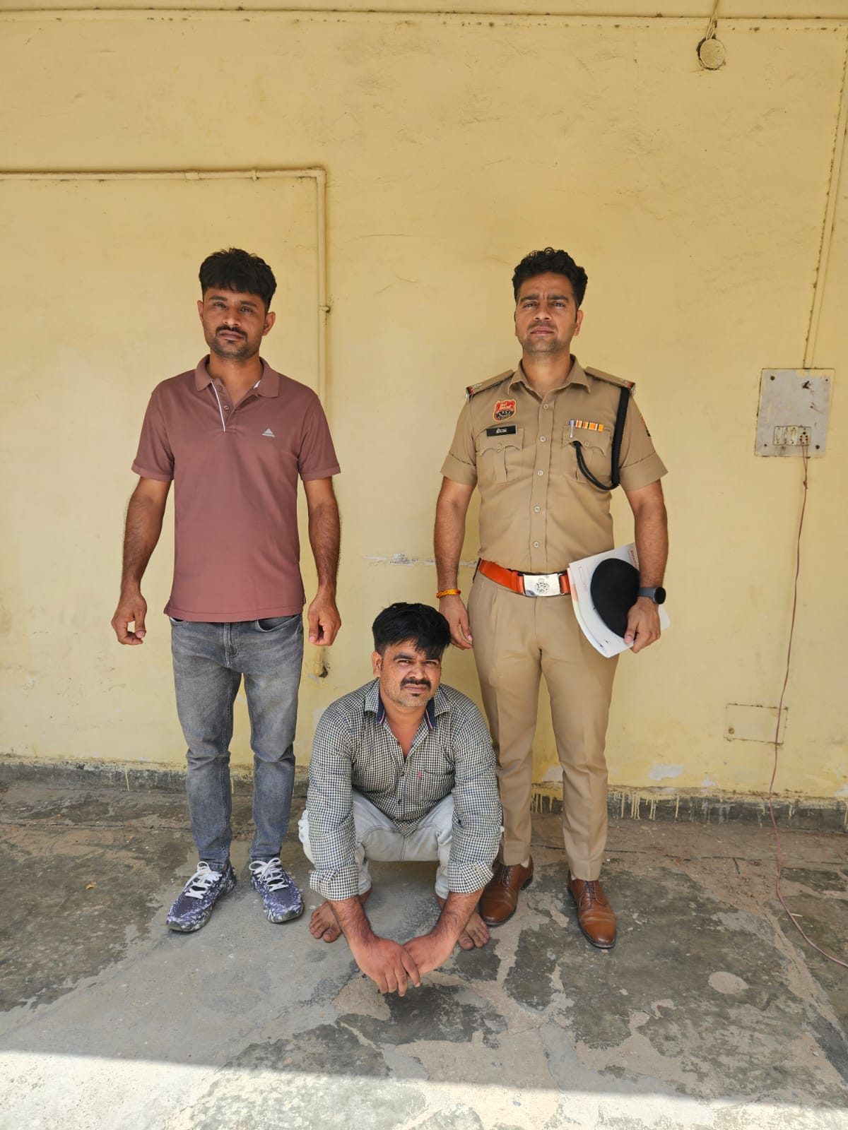 गुरुग्राम: 4 किलो गांजे के साथ बिहार का तस्कर गिरफ्तार, शहर में खपाने की थी तैयारी