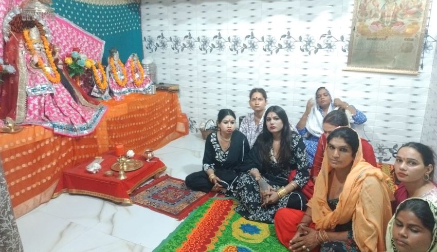 गुरुग्राम किन्नर समाज में बढ़ा विवाद: हाजी काजल की शिकायत निकली बेअसर, लक्ष्मी यादव ने लगाए धर्म परिवर्तन के गंभीर आरोप