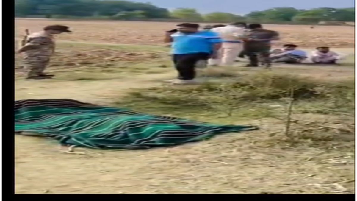 डबल मर्डर से फैली सनसनीः जमीनी विवाद में पति-पत्नी की कुल्हाड़ी मारकर निर्मम हत्या, सड़क किनारे मिले शव
