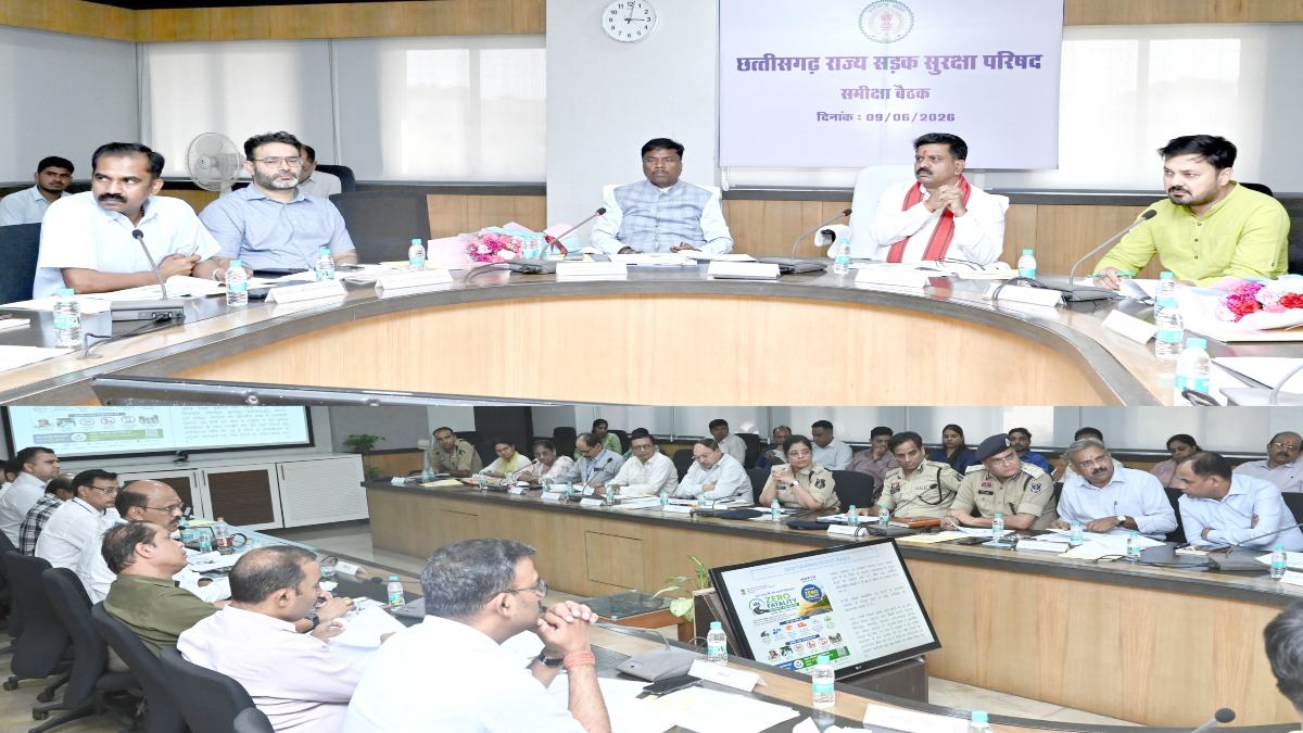 सड़क सुरक्षा परिषद की बैठक में बड़ा फैसला : सड़क में व्याप्त गड्ढों की होगी मरम्मत, दुर्ग मॉडल पूरे प्रदेश में लागू करने की तैयारी