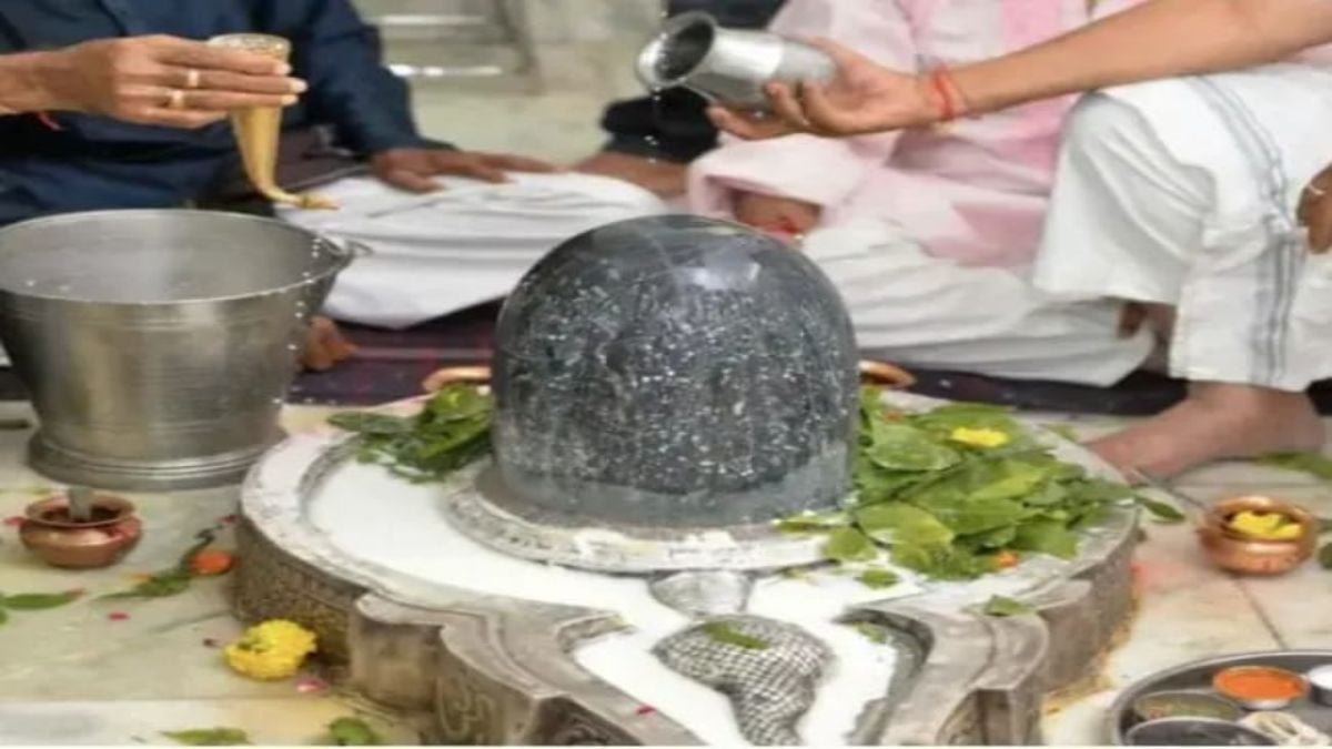 शुक्र प्रदोष व्रत आज : यह होगा प्रदोष काल में भगवान शिव के अभिषेक का समय …