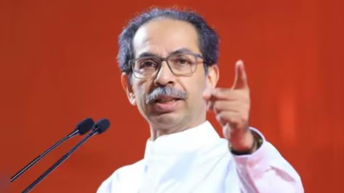 उद्धव गुट के सांसदों की बैठक शुरू, नदारद रहे 3 सांसद, पार्टी में संदेह गहराया