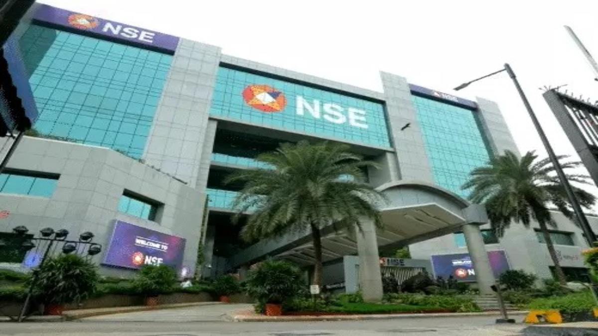 NSE IPO Draft Filed : 30,000 करोड़ के मेगा इश्यू की तैयारी, देश का सबसे बड़ा पब्लिक ऑफर बन सकता है, जानिए डिटेल्स
