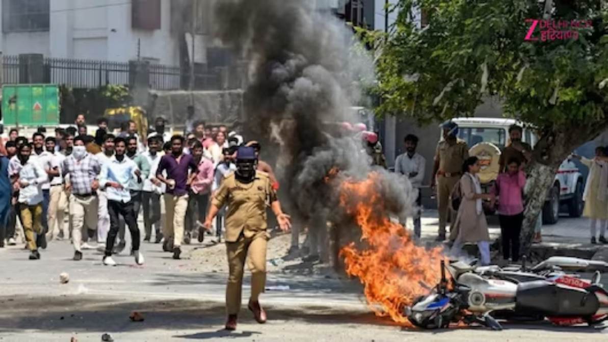 नोएडा श्रमिक हिंसा मामले में जांच पूरी, SIT ने 1500 पन्नों की चार्जशीट कोर्ट में दाखिल की