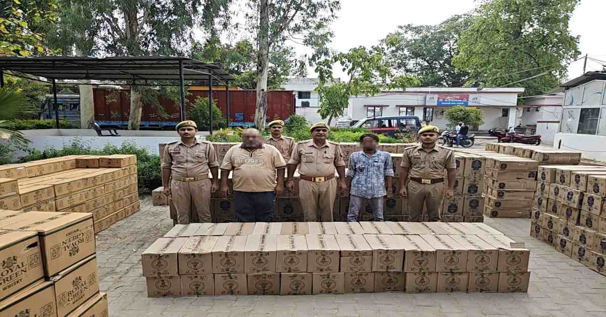 UP पुलिस से होशियारी नहीं! ट्रक में केबिन बनाकर की जा रही थी शराब की तस्करी, जानिए फिर खाकी ने कैसे  चौपट किया प्लान