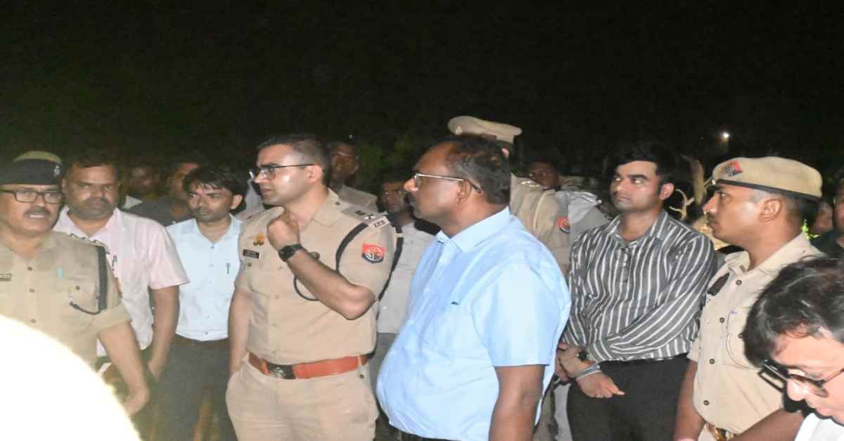 सफर बना अंतिम सफरः ई-रिक्शा के ऊपर गिरा नीम का पेड़, चपेट में आने से 5 लोदों की मौत, मंजर देख दहल उठे लोग
