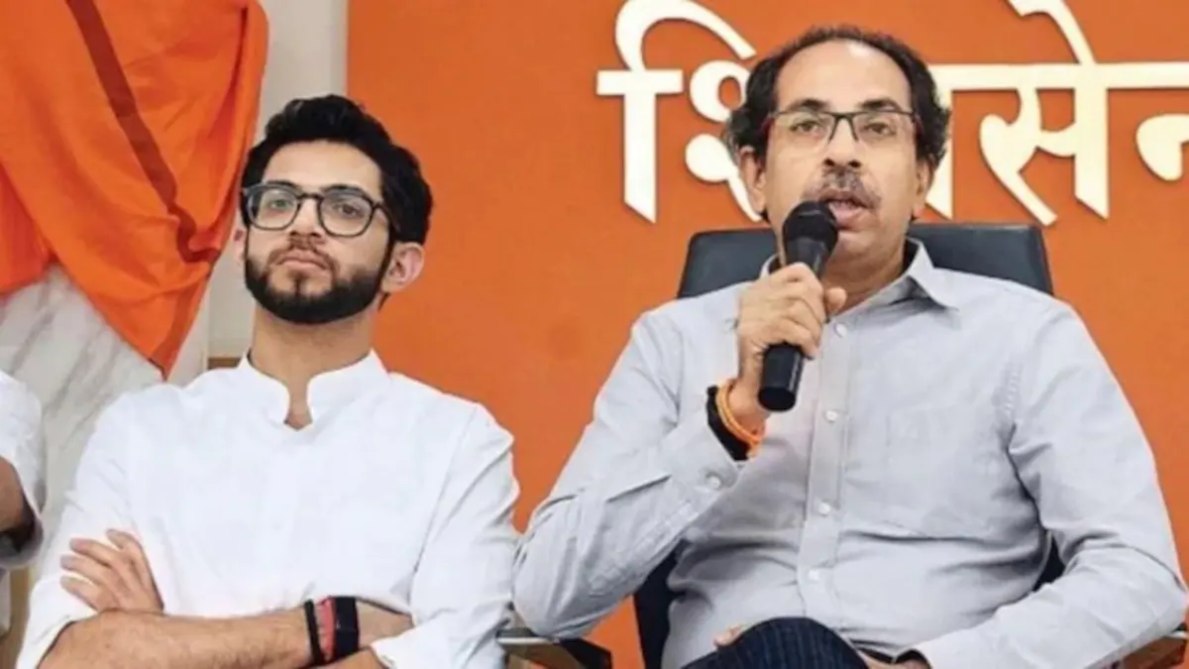 आदित्य ठाकरे के करीबी का उद्धव सेना को एक और झटका, MLC सचिन अहीर शिंदे गुट में शामिल