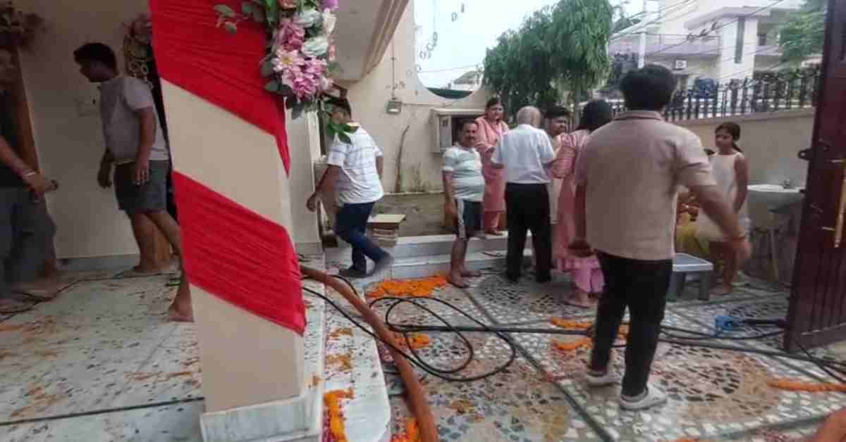 शादी घर में लगी आग, AC के आउटडोर में ब्लास्ट से मची अफरा-तफरी, दमकल ने पाया काबू